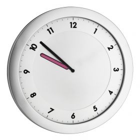 Часовник с променящи си цвета стрелки