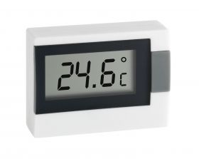 Малък и компактен дигитален термометър за вътрешна температура