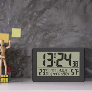 Radio-controlled wall clock with room climate / Kat.№ 60.2557