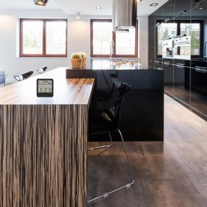 Wireless thermo-hygrometer with 3 transmitters KLIMA@HOME 2 / Kat.№ 30.3075.01